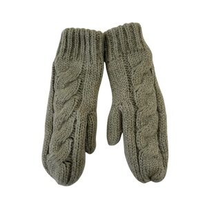 Cozy Cable Knit Mittens NWT